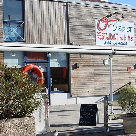 Argol 船上ホテル ロシュフォール